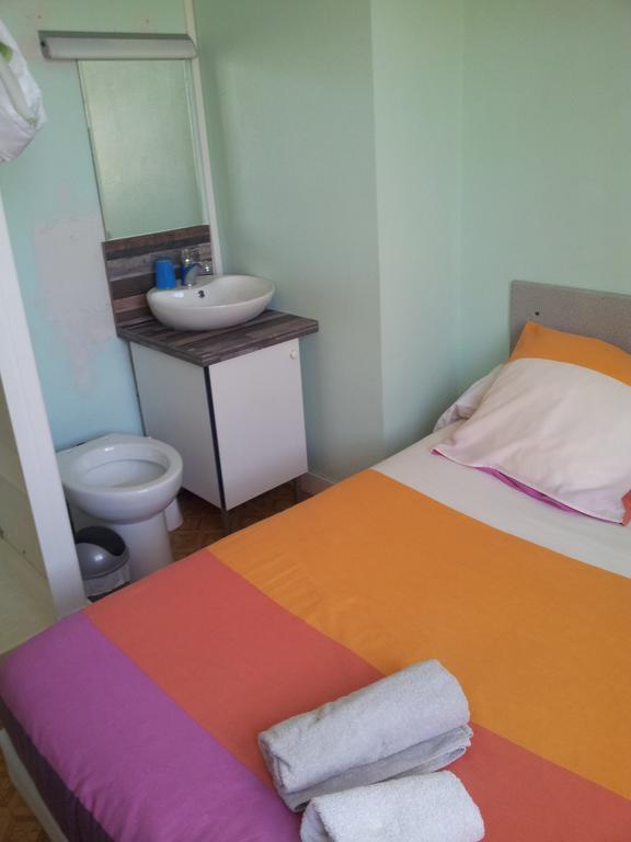 Auberge Bella Riva Creysse  Pokój zdjęcie