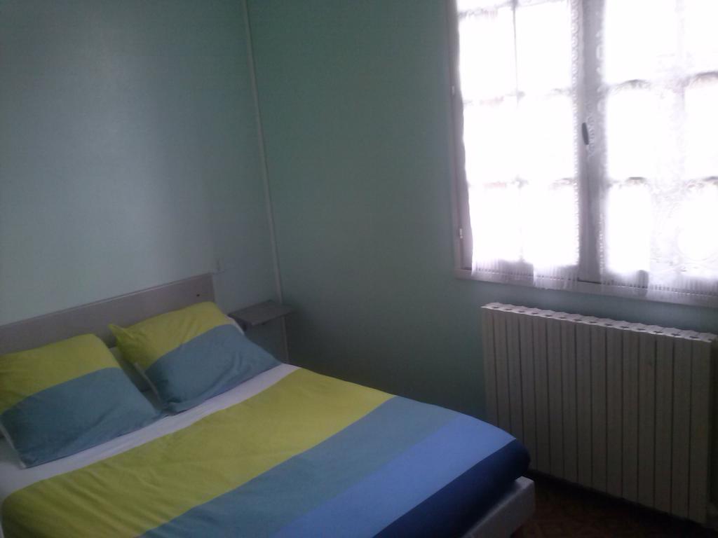 Auberge Bella Riva Creysse  Pokój zdjęcie